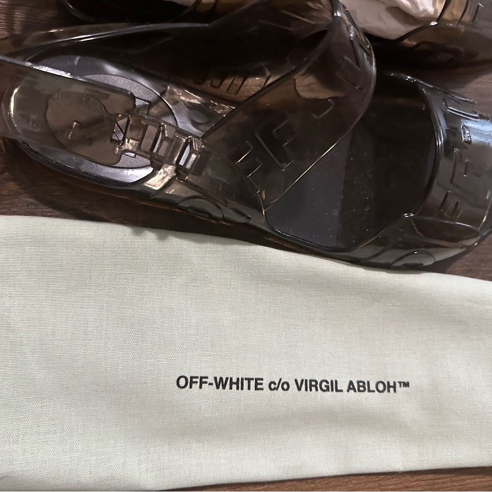 Off White Jelly Sandals - Picture 5 of 6